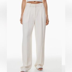 Aritzia Wilfred Effortless pant (size 8) trousers in white
